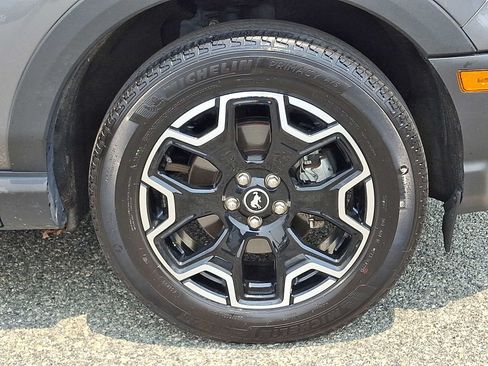 Used 2025 Ford Bronco Sport Outer Banks AWD/4WD image 8