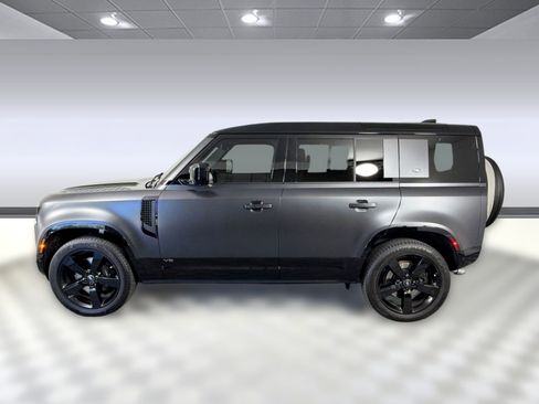 Used 2023 Land Rover Defender 110 Carpathian Edition image 2