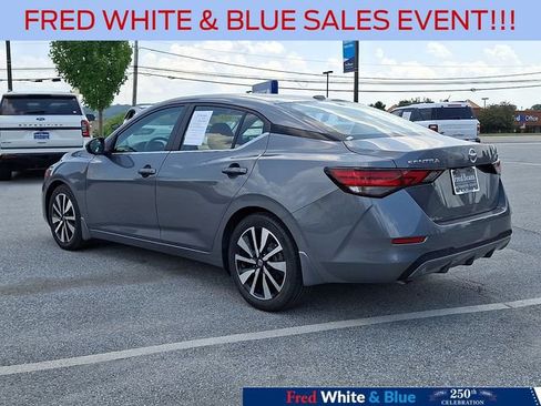 Used 2023 Nissan Sentra SV w/ SV Premium Package FWD image 7