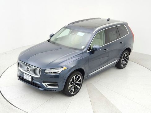 New 2025 Volvo XC90 B6 Plus w/ Protection Package Premier image 13