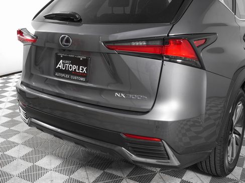 Used 2020 Lexus NX 300h 300h image 33