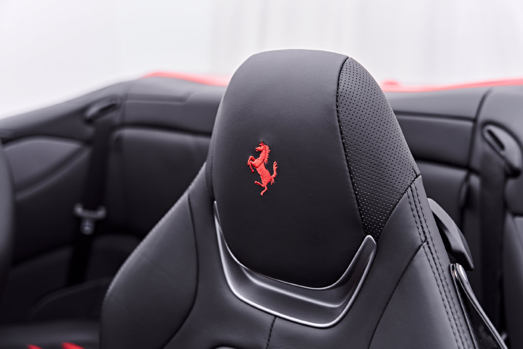 Used 2022 Ferrari Portofino M RWD image 57