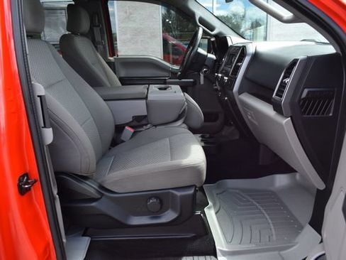 Used 2017 Ford F150 XLT w/ Equipment Group 301A Mid AWD/4WD image 40