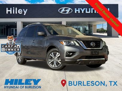 Used 2020 Nissan Pathfinder SV