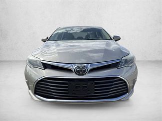 Used 2017 Toyota Avalon Limited FWD video 2
