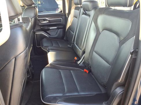 Used 2020 RAM 1500 Laramie AWD/4WD image 15