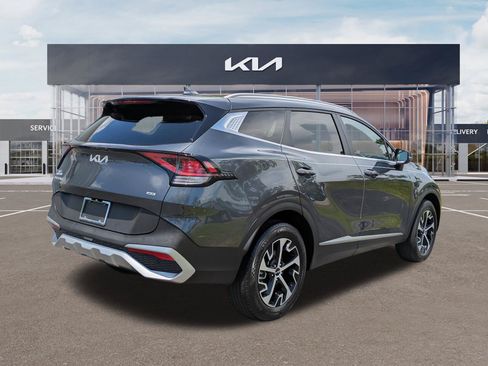 Certified 2024 Kia Sportage EX AWD/4WD image 4