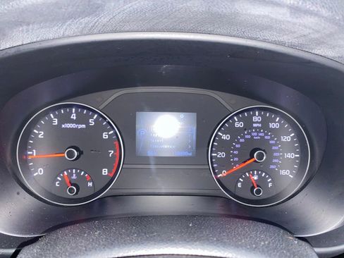 Used 2018 Kia Sportage LX AWD/4WD image 18