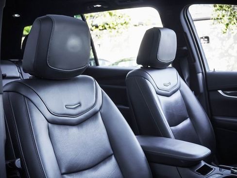 Used 2020 Cadillac XT6 Sport image 26