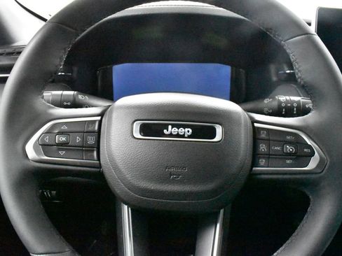 Used 2023 Jeep Compass High Altitude image 18