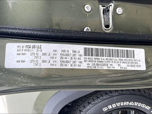 Used 2019 Jeep Cherokee Trailhawk image 36