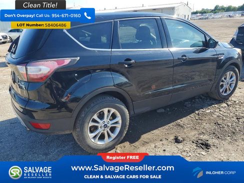 Used 2017 Ford Escape SE FWD image 4
