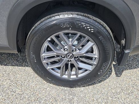 Used 2023 Nissan Rogue S AWD/4WD image 8
