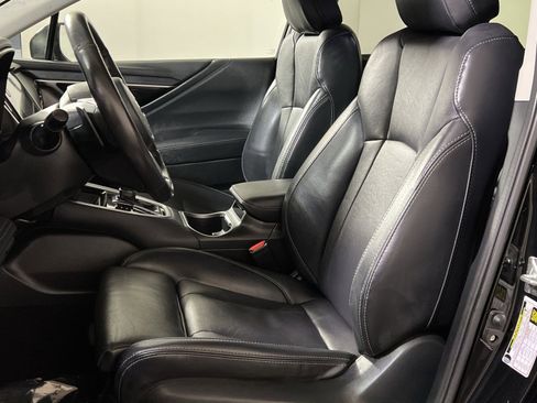 Used 2023 Subaru Outback Limited image 11