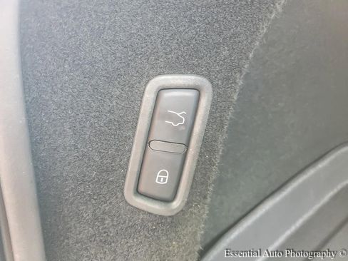 Used 2022 Maserati Levante Modena image 22