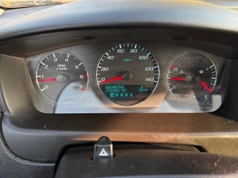 Used 2010 Chevrolet Impala LT FWD image 35