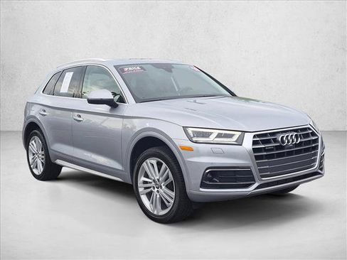Used 2018 Audi Q5 Prestige AWD/4WD image 3