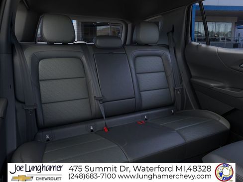New 2026 Chevrolet Equinox LT w/ Convenience Package II image 17