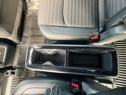 Used 2025 Nissan Pathfinder Rock Creek image 13