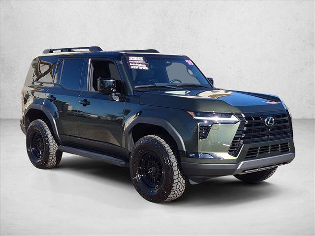 Used 2025 Lexus GX 550 AWD/4WD image 3