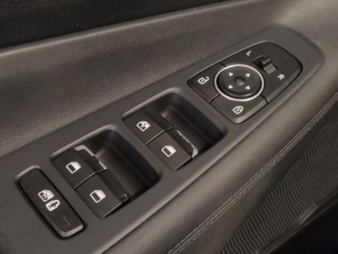 Used 2023 Hyundai Santa Fe SE image 27