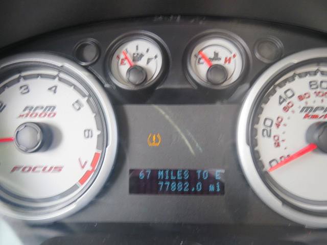 Used 2010 Ford Focus SE FWD image 11