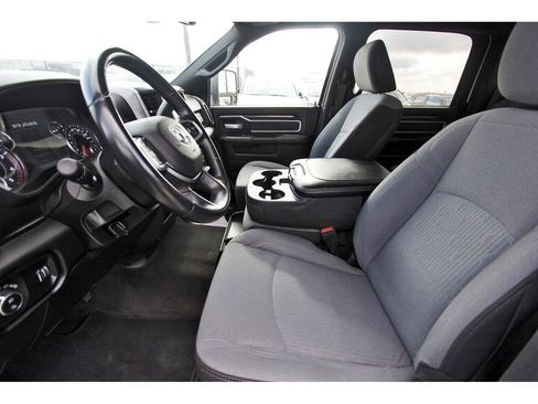 Used 2024 RAM 2500 Big Horn image 6