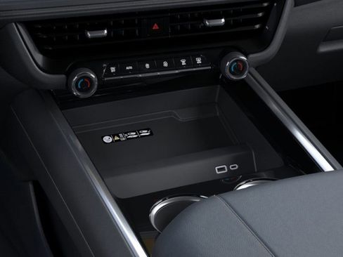 New 2026 Chevrolet Suburban Premier image 47