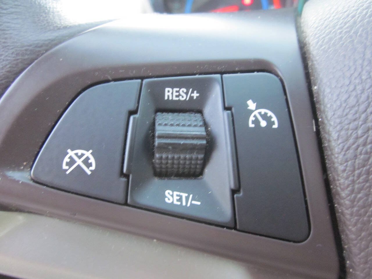 Used 2012 Chevrolet Cruze LTZ FWD image 25