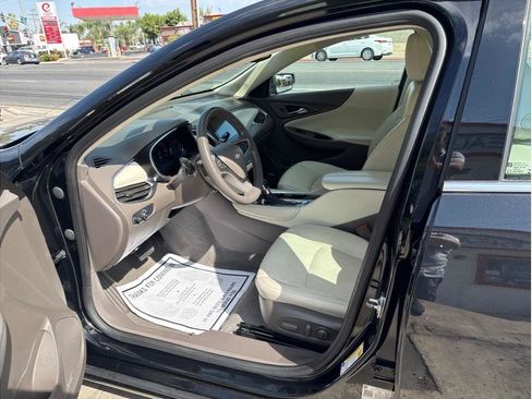 Used 2024 Chevrolet Malibu LT FWD image 13
