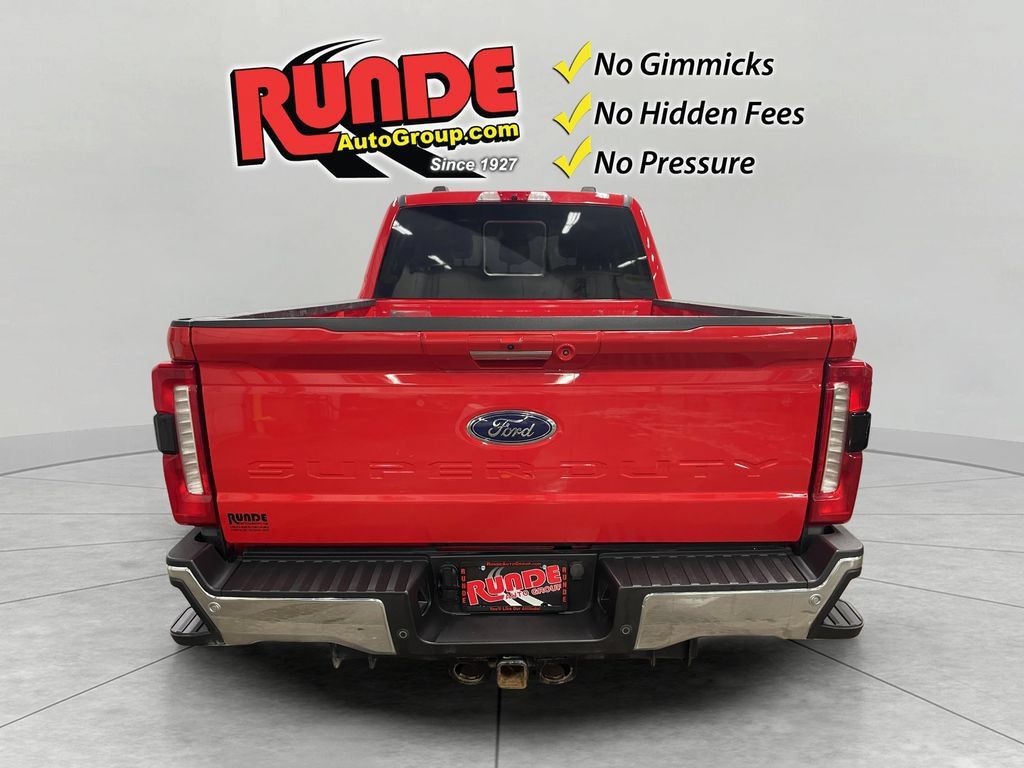Used 2023 Ford F350 Lariat w/ Lariat Ultimate Package AWD/4WD image 3