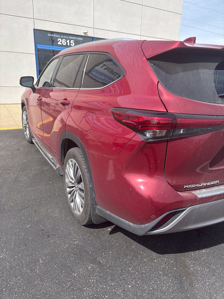 Used 2021 Toyota Highlander Platinum AWD/4WD image 5