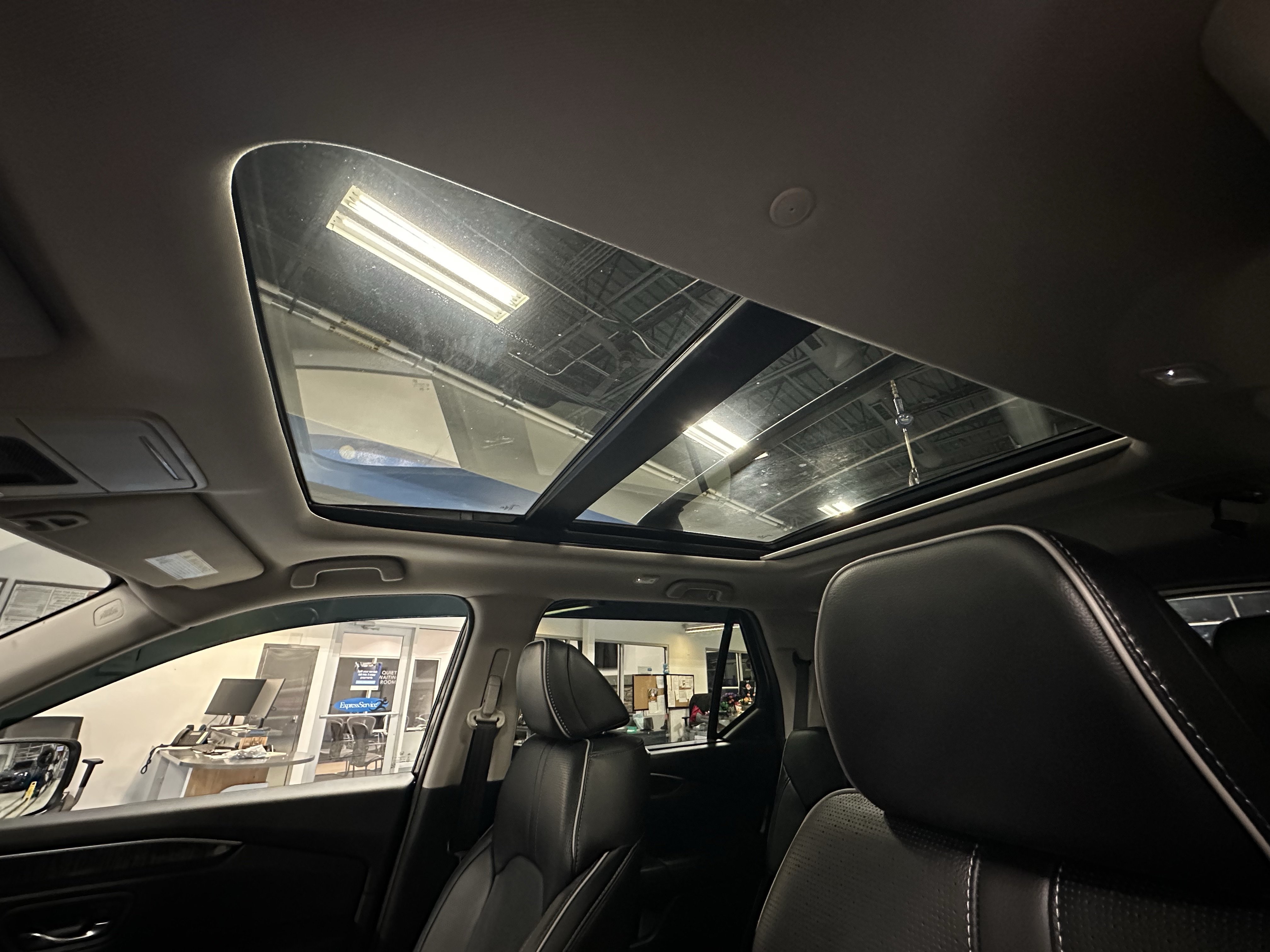 Used 2023 Honda Pilot Elite image 24