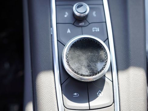 Used 2022 Cadillac Escalade Sport w/ Touring Package image 38