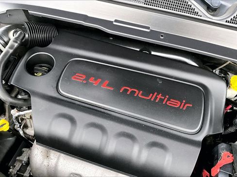 Used 2019 Jeep Compass Limited FWD image 32