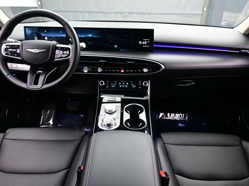 Certified 2026 Genesis GV70 2.5T image 17