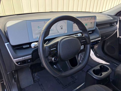 Used 2022 Hyundai Ioniq 5 SE w/ Cargo Package RWD image 12
