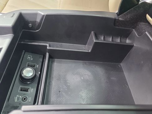 Used 2016 Land Rover Range Rover Sport Supercharged image 35