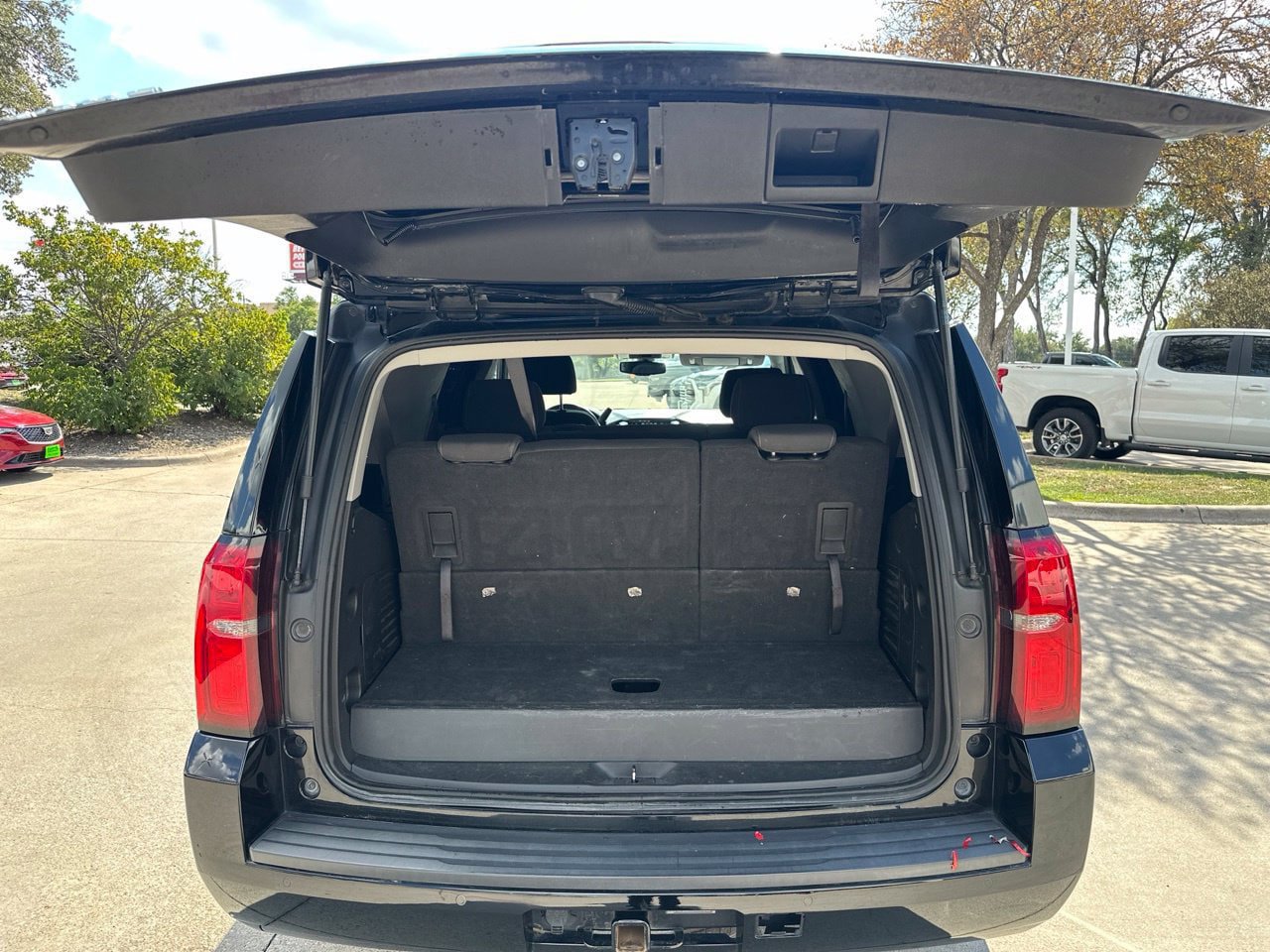 Used 2020 Chevrolet Tahoe LS w/ Max Trailering Package RWD image 27