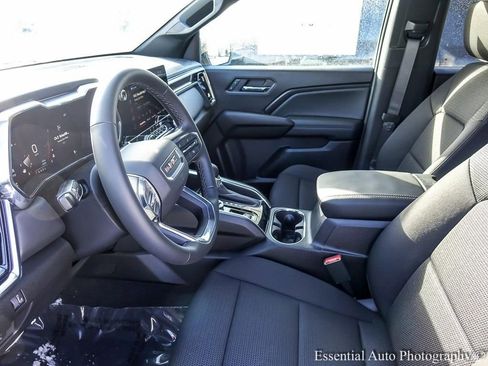 New 2026 GMC Canyon Elevation image 9