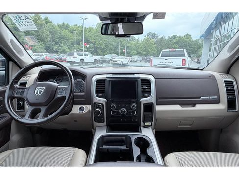 Used 2018 RAM 1500 Lone Star AWD/4WD image 12