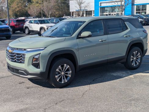 New 2026 Chevrolet Equinox LT w/ Safety and Technology Package image 8