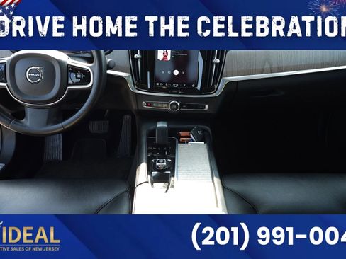 Used 2023 Volvo S90 B6 Plus AWD/4WD image 18