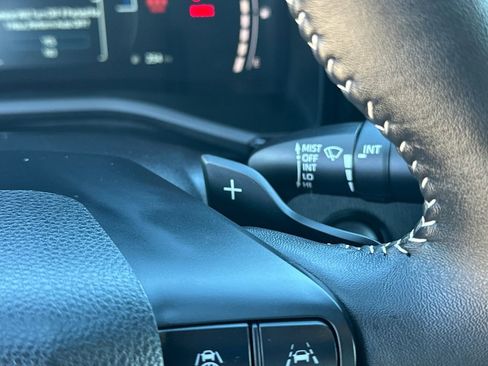 Used 2025 Toyota Camry SE image 24