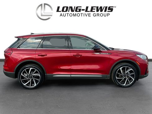 Certified 2023 Lincoln Corsair Reserve w/ Equipment Group 201A image 8