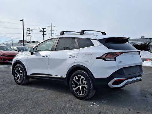 Used 2025 Kia Sportage EX image 6