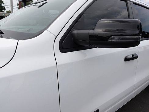 Used 2023 RAM 1500 Limited AWD/4WD image 7
