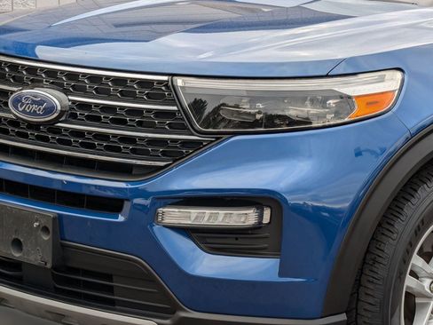 Used 2020 Ford Explorer XLT w/ Equipment Group 202A image 11