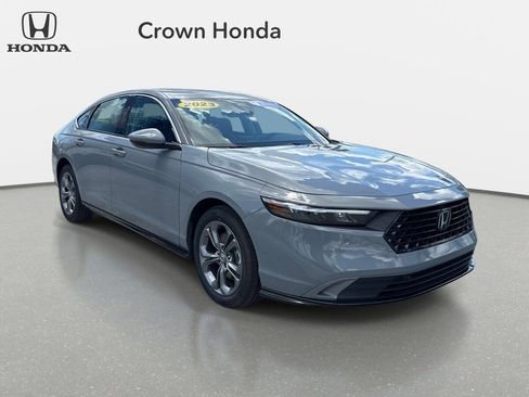 Used 2023 Honda Accord EX-L image 6