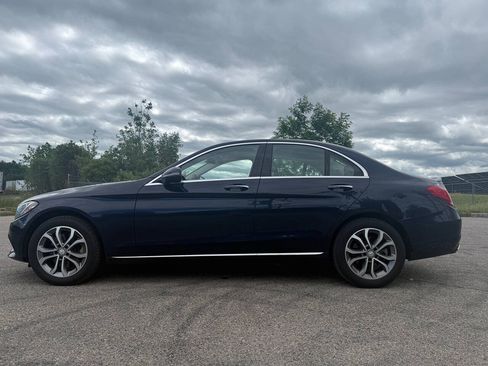 Used 2016 Mercedes-Benz C 300 4MATIC Sedan image 2
